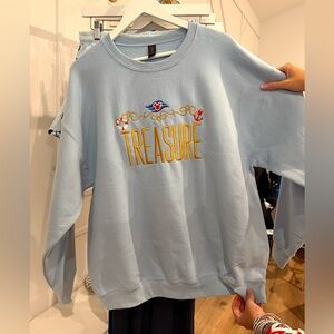 Disney treasure sweatshirt size xl worn once new condition